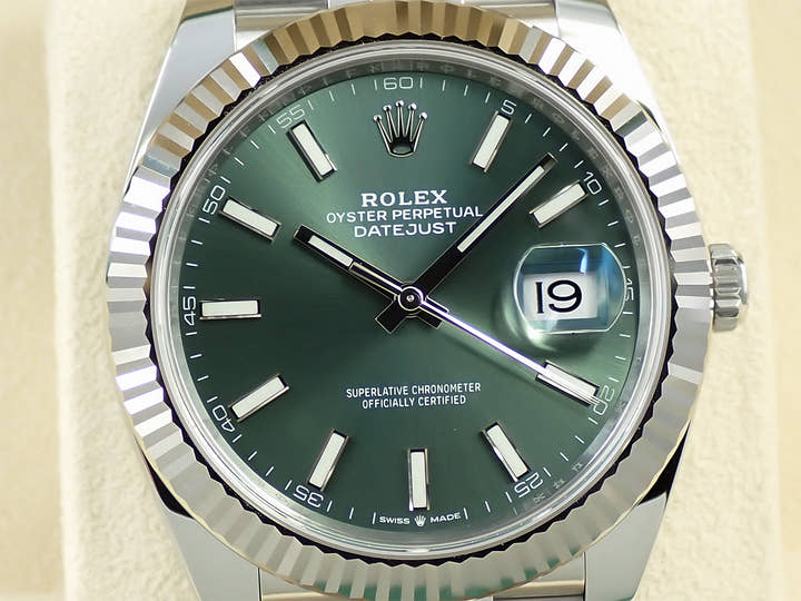 Rolex Datejust 41 Ref. 126334 Stainless Steel/White Gold Mint Green Dial Jubilee Bracelet