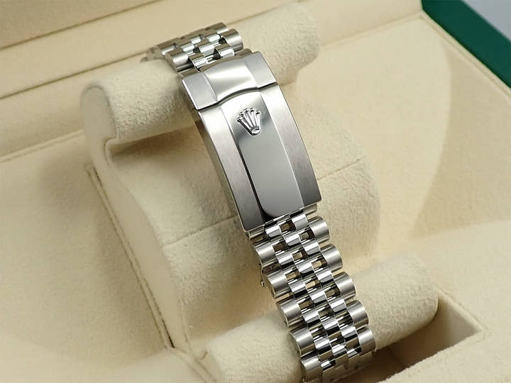 Rolex Datejust 41 Ref. 126334 Stainless Steel/White Gold Mint Green Dial Jubilee Bracelet