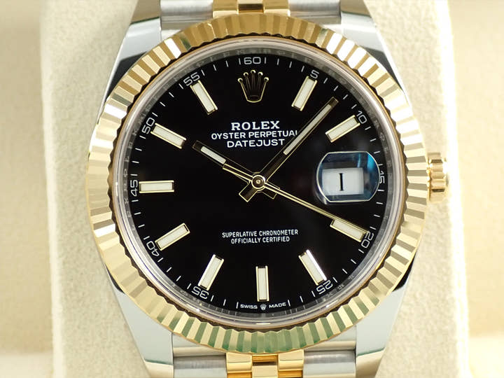 ロレックス デイトジャスト41 Ref.126333 ステンレススチール/イエローゴールド ブラック文字盤 ジュビリーブレスレット 中古 ZXLH9Z6H