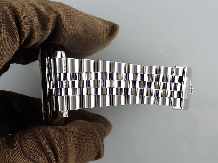 ロレックス デイトジャスト41 Ref.126334 ステンレススチール/ホワイトゴールド ブライトブルー文字盤 ジュビリーブレスレット