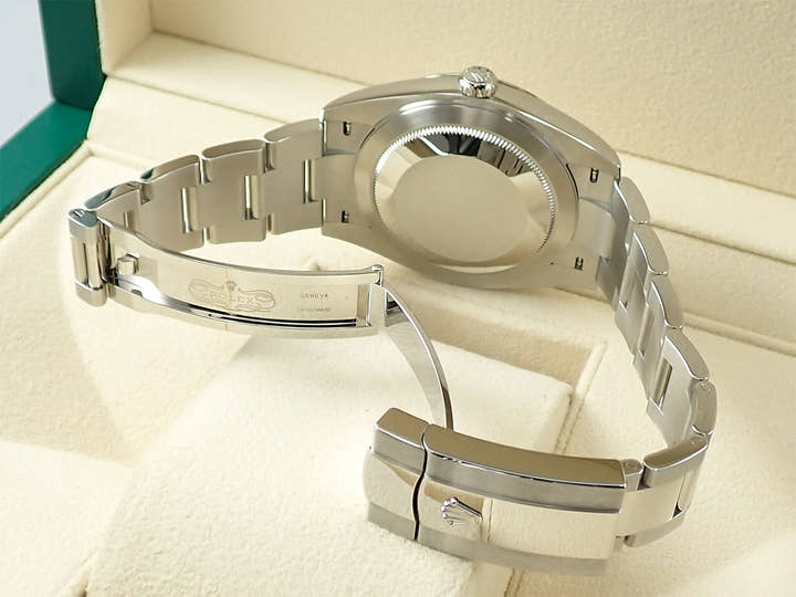 ロレックス デイトジャスト41 Ref.126334 ステンレススチール/ホワイトゴールド ホワイトローマン文字盤 オイスターブレスレット