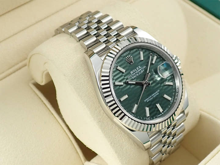 ロレックス デイトジャスト41 Ref.126334 ステンレススチール/ホワイトゴールド ミントグリーン文字盤 ジュビリーブレスレット