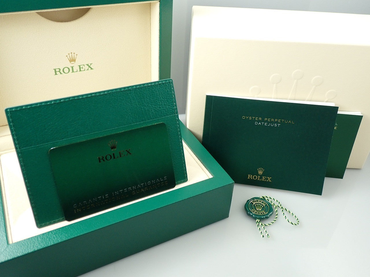 Rolex Datejust 41 &lt;Warranty, Box, etc.&gt;