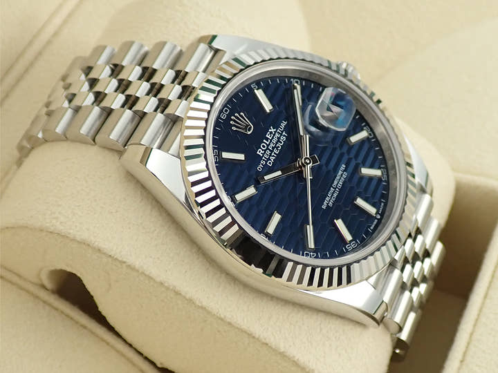 ロレックス デイトジャスト41 Ref.126334 ステンレススチール/ホワイトゴールド ブライトブルー文字盤 ジュビリーブレスレット