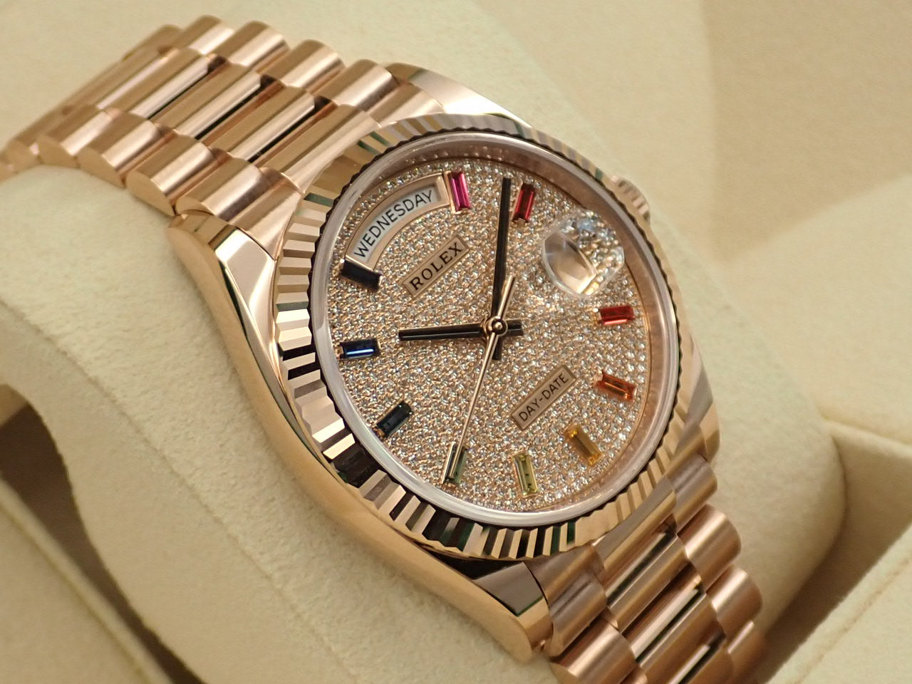 Rolex Day-Date 36 Pavé Diamond Rainbow Sapphire Dial [Unused] &lt;Warranty, Box, etc.&gt;