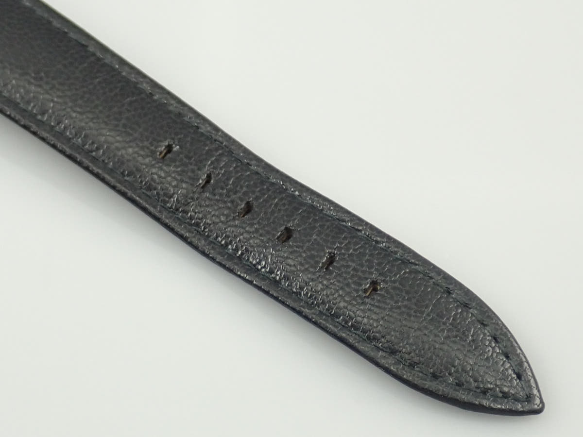 ロレックス デイデイト Ref.1811 シャンパン文字盤 中古 T6WJ3UTR