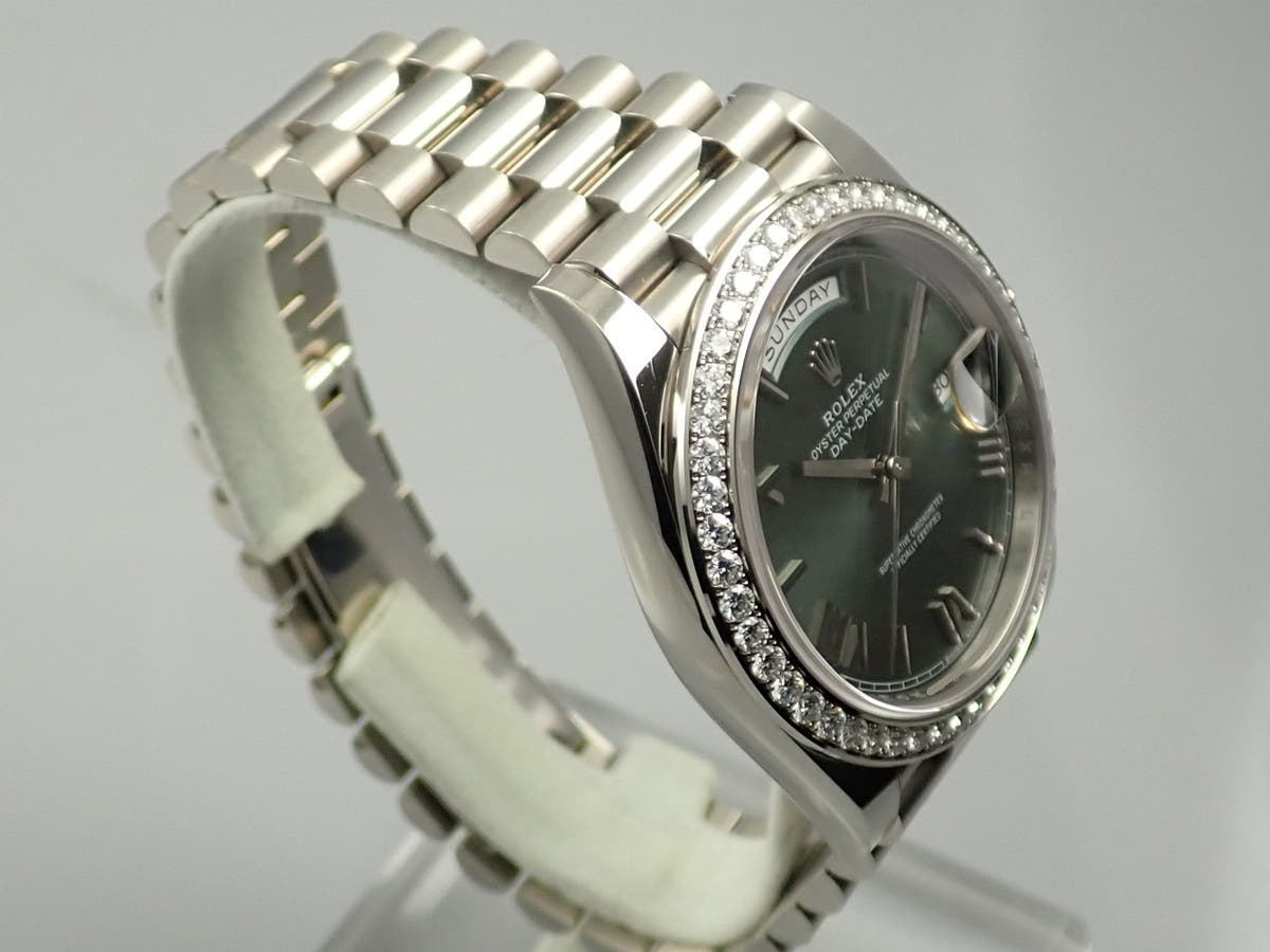 ロレックス デイデイト40 Ref.228349RBR オリーブグリーン文字盤 美品 XRT89684