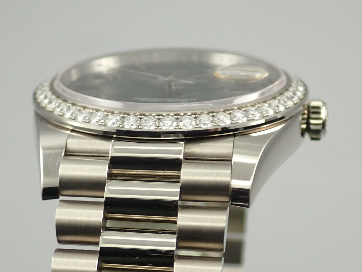 ロレックス デイデイト40 Ref.228349RBR オリーブグリーン文字盤 美品 XRT89684