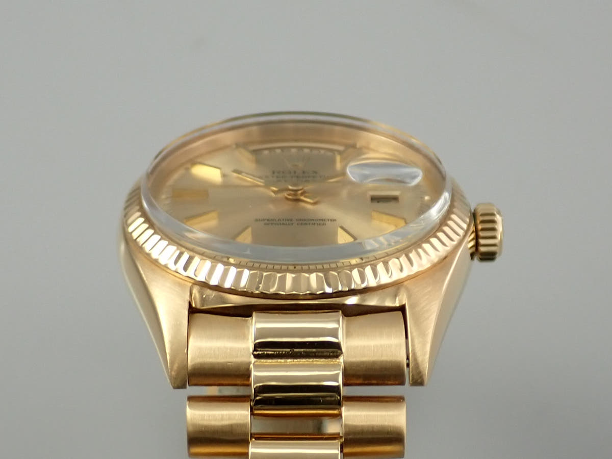 ロレックス デイデイト36 Ref.1803 シャンパン文字盤 中古 A25UVHHT