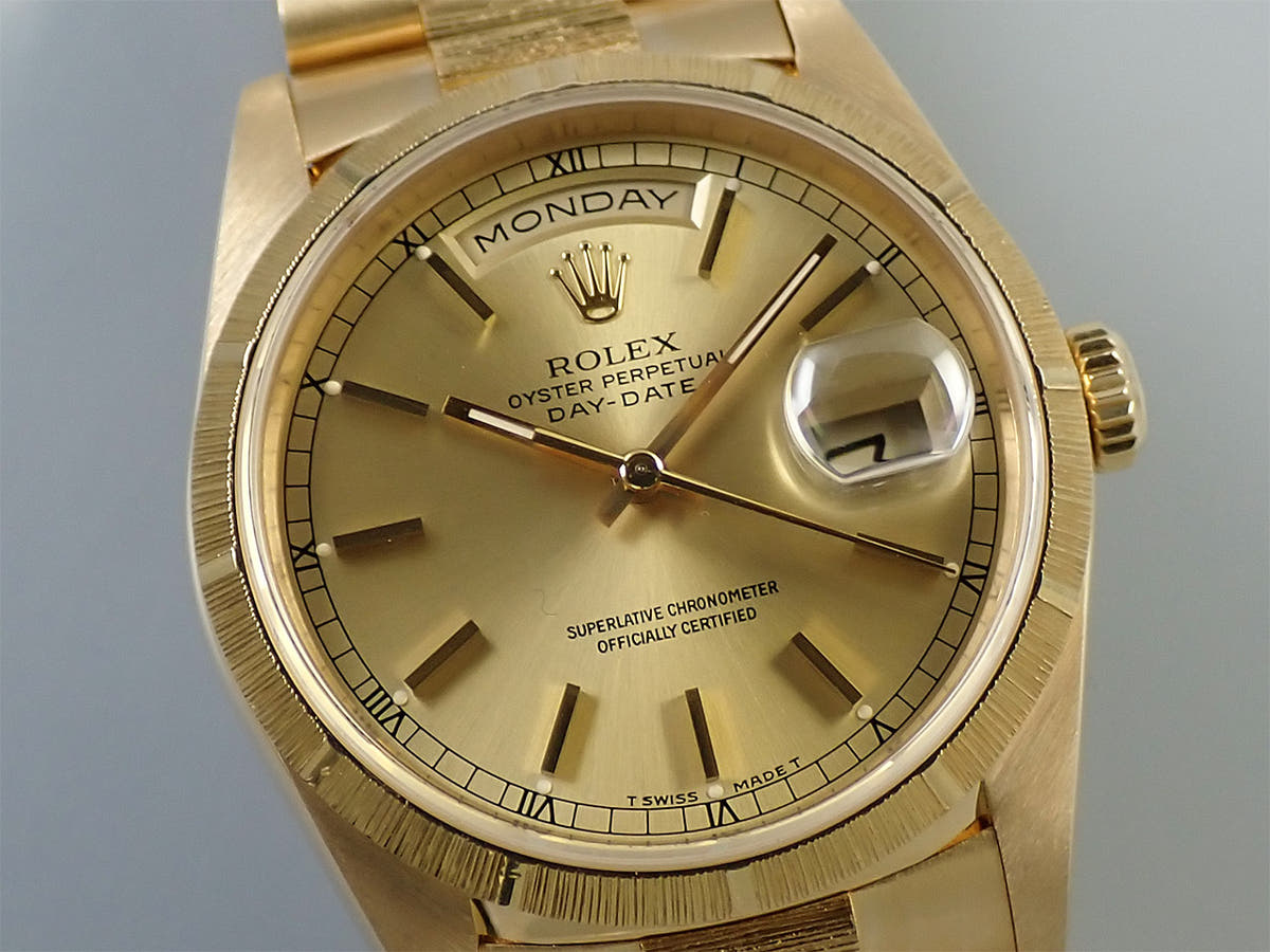 ロレックス デイデイト Ref.18248 シャンパンゴールド文字盤 美品 XYS1RKZH