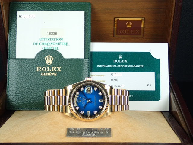 Rolex Day Date 10P Diamond Blue Gradient