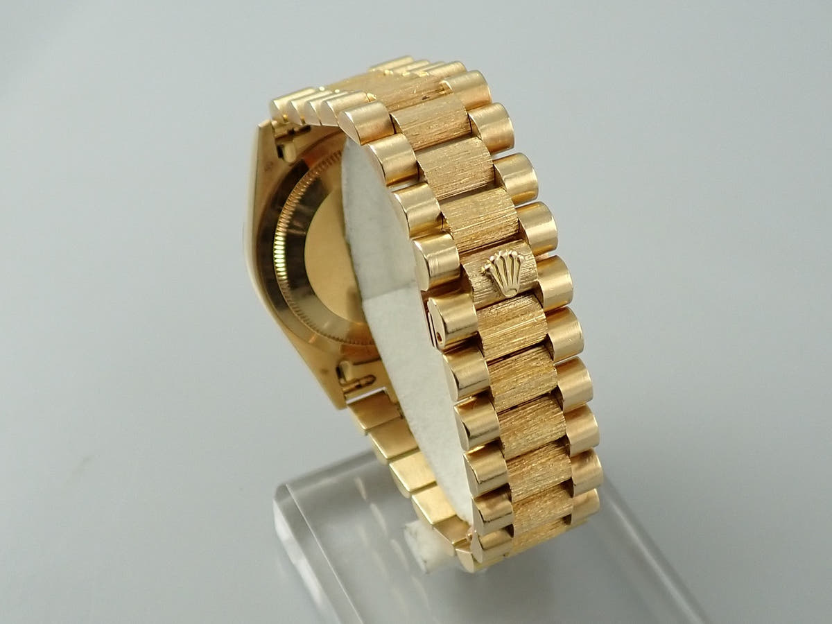 ロレックス デイデイト Ref.18248 シャンパンゴールド文字盤 中古 7VAS8988