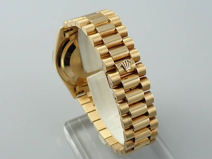 ロレックス デイデイト36 Ref.18238NGE イエローゴールド ホワイトシェル文字盤