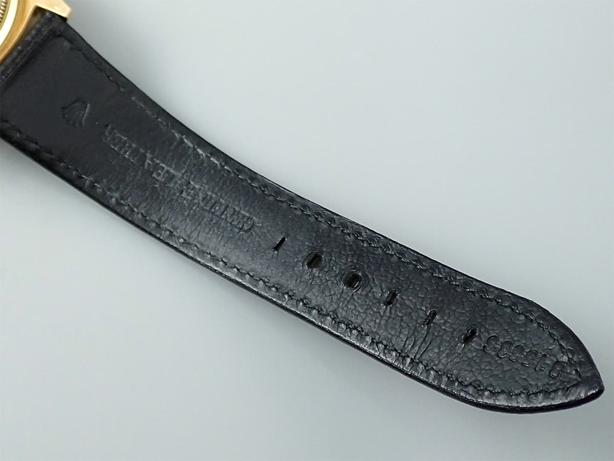 ロレックス デイデイト36 Ref.1811 シャンパン文字盤 中古 2K8F6MR6