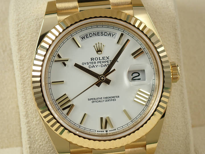 ロレックス デイデイト40 Ref.228238 イエローゴールド ホワイトローマン文字盤