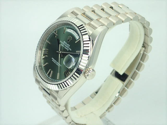 ロレックス デイデイト Ref.228239 オリーブグリーン文字盤 美品 day-date-47