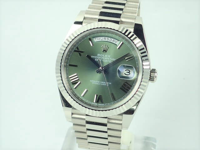 ロレックス デイデイト Ref.228239 オリーブグリーン文字盤 美品 day-date-47