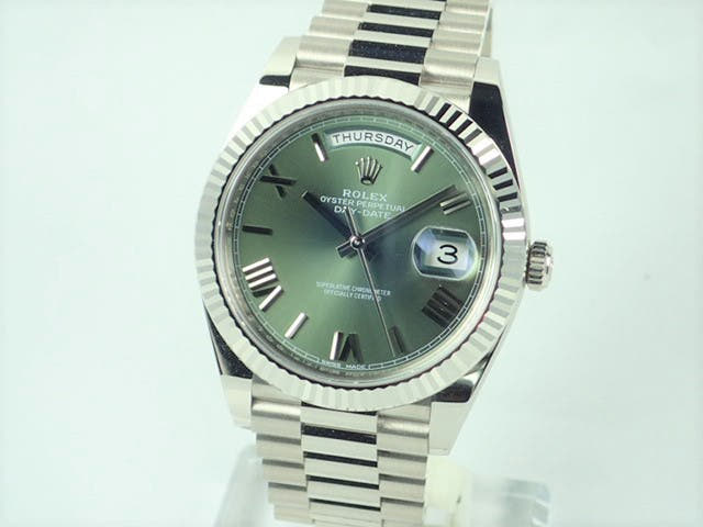 ロレックス デイデイト Ref.228239 オリーブグリーン文字盤 美品 day-date-47