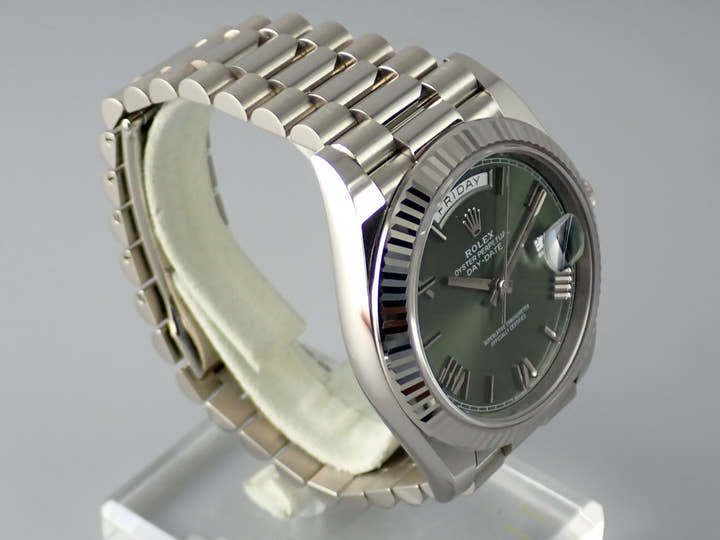ロレックス デイデイト Ref.228239 オリーブグリーン文字盤 中古 day-date-60