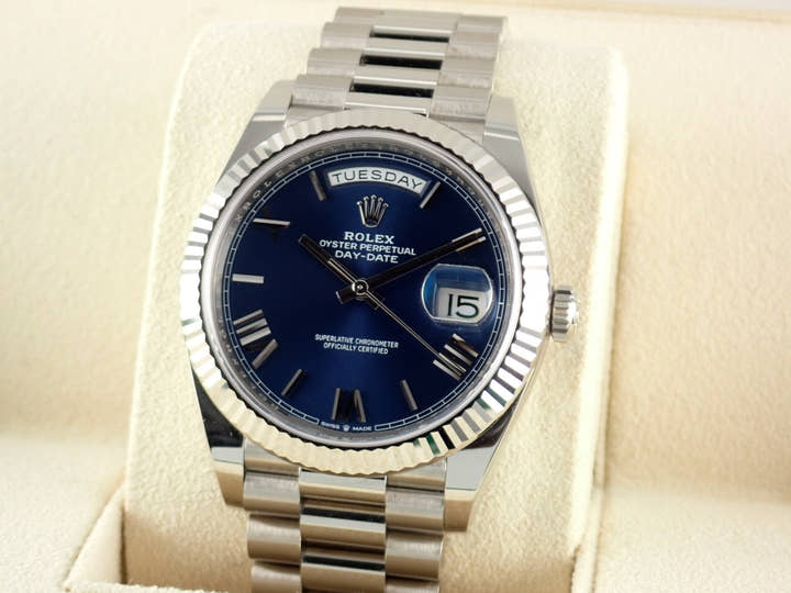 ロレックス デイデイト Ref.228239 ブルーローマン文字盤 中古 day-date-72