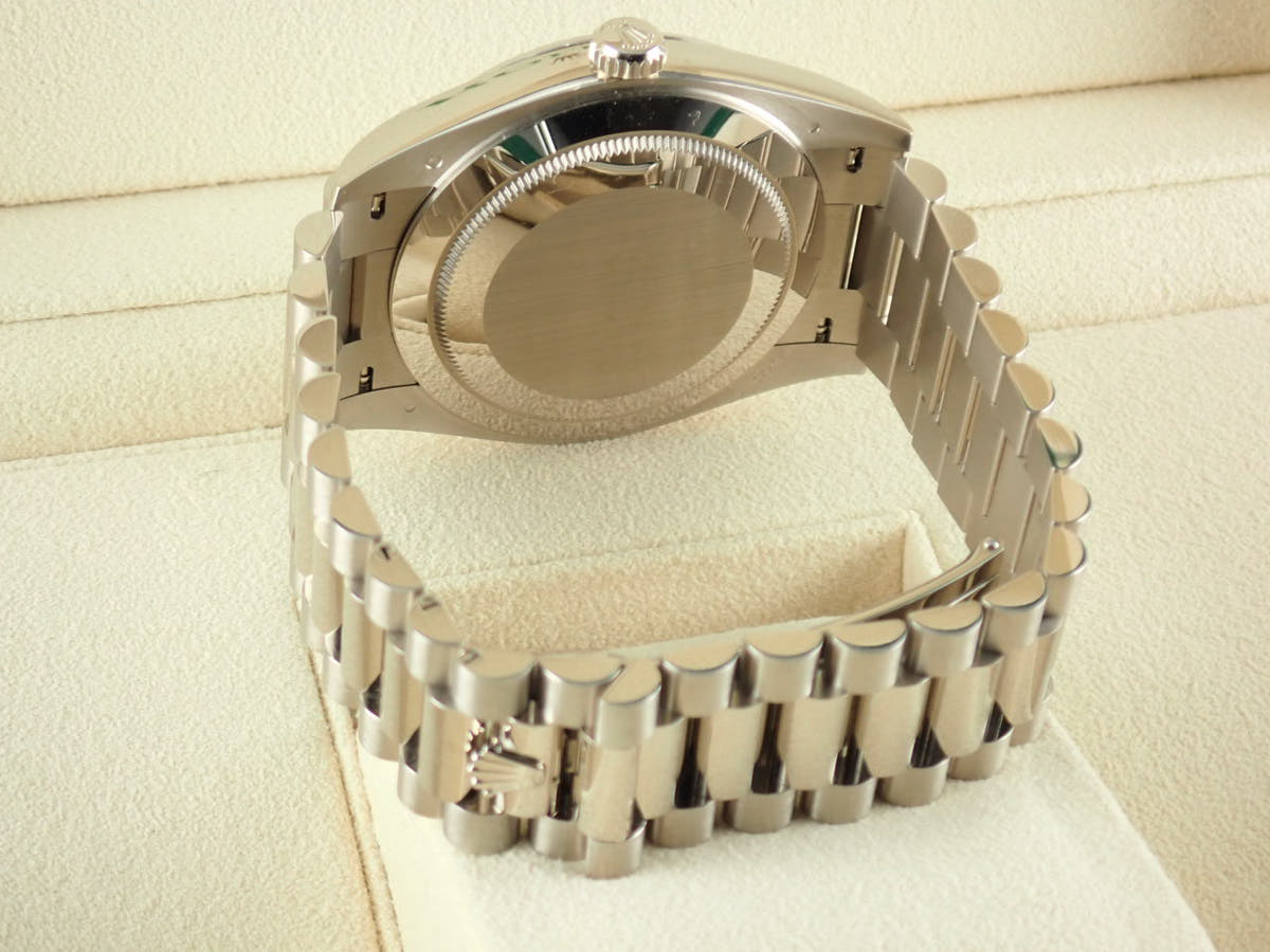 ロレックス デイデイト Ref.228239 ブルーローマン文字盤 中古 day-date-72