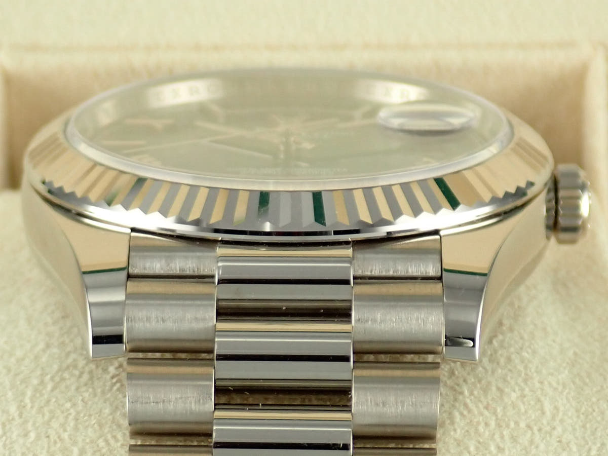 ロレックス デイデイト Ref.228239 ブルーローマン文字盤 中古 day-date-72