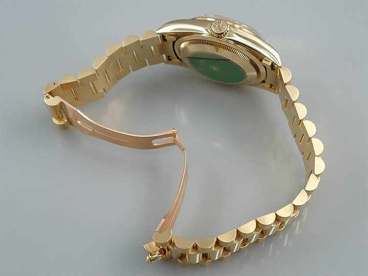 Rolex Day-Date 36 Ref. 18238LB Yellow Gold Champagne Gold x 10 Diamond x Circle Diamond Dial