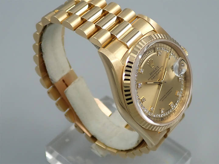 Rolex Day-Date 36 Ref. 18238LB Yellow Gold Champagne Gold x 10 Diamond x Circle Diamond Dial