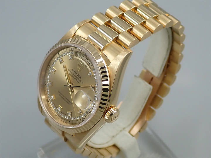Rolex Day-Date 36 Ref. 18238LB Yellow Gold Champagne Gold x 10 Diamond x Circle Diamond Dial