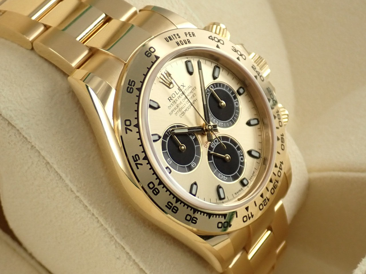 Rolex Daytona Champagne/Black Dial &lt;Warranty Box and Others&gt;