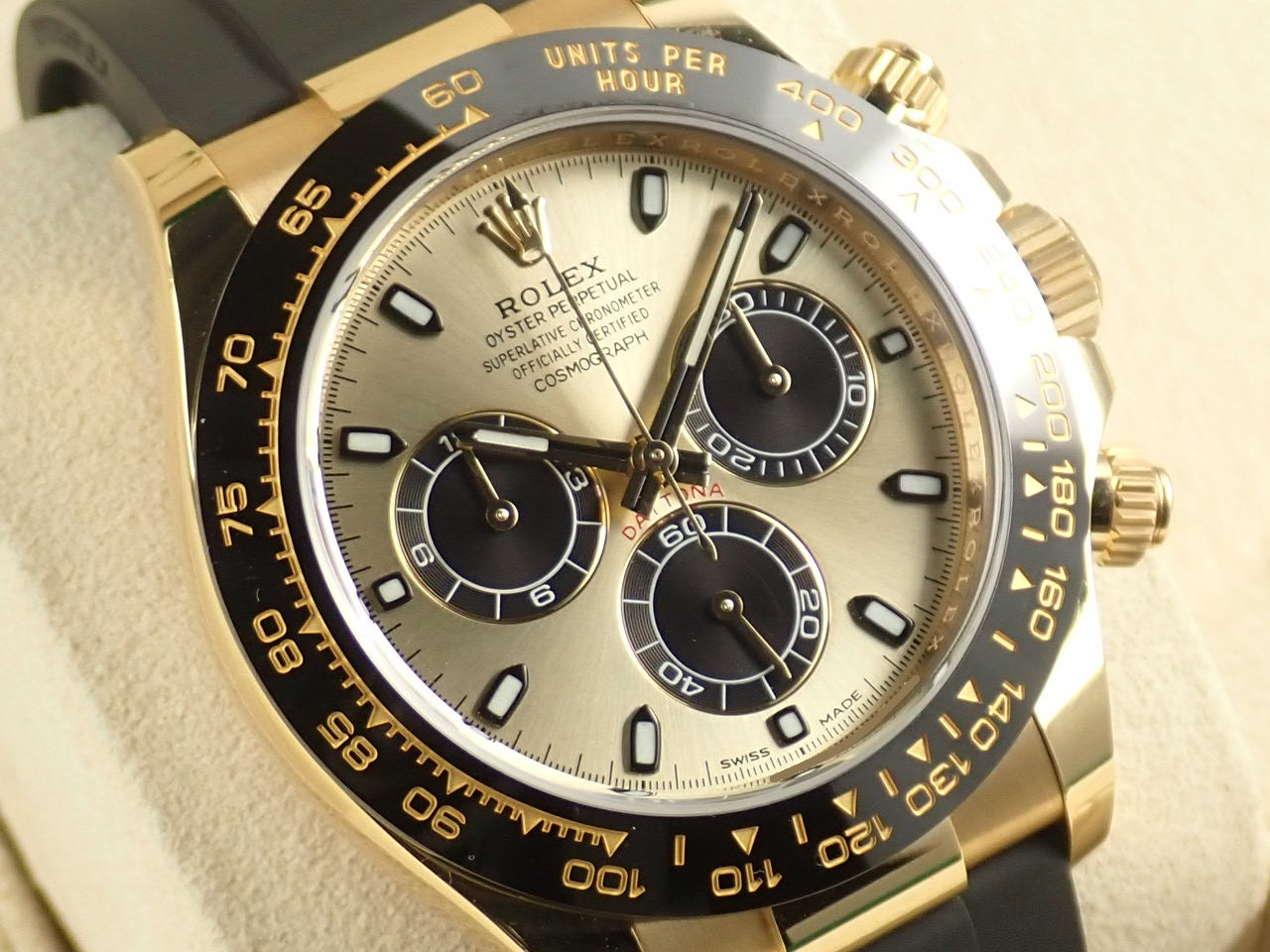 Rolex Daytona Champagne Black Dial &lt;Warranty Box and Others&gt;