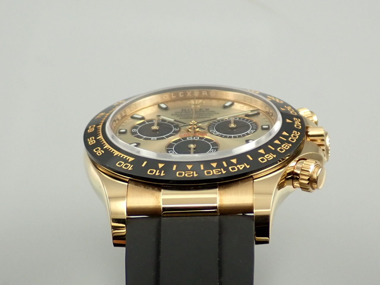 Rolex Daytona Champagne Black Dial &lt;Warranty, Box, etc.&gt;