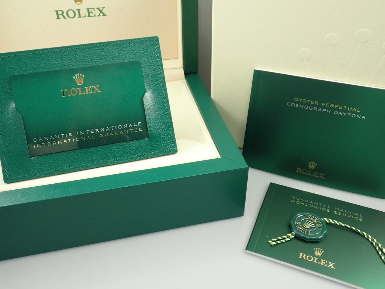 Rolex Daytona &lt;Warranty box etc.&gt;