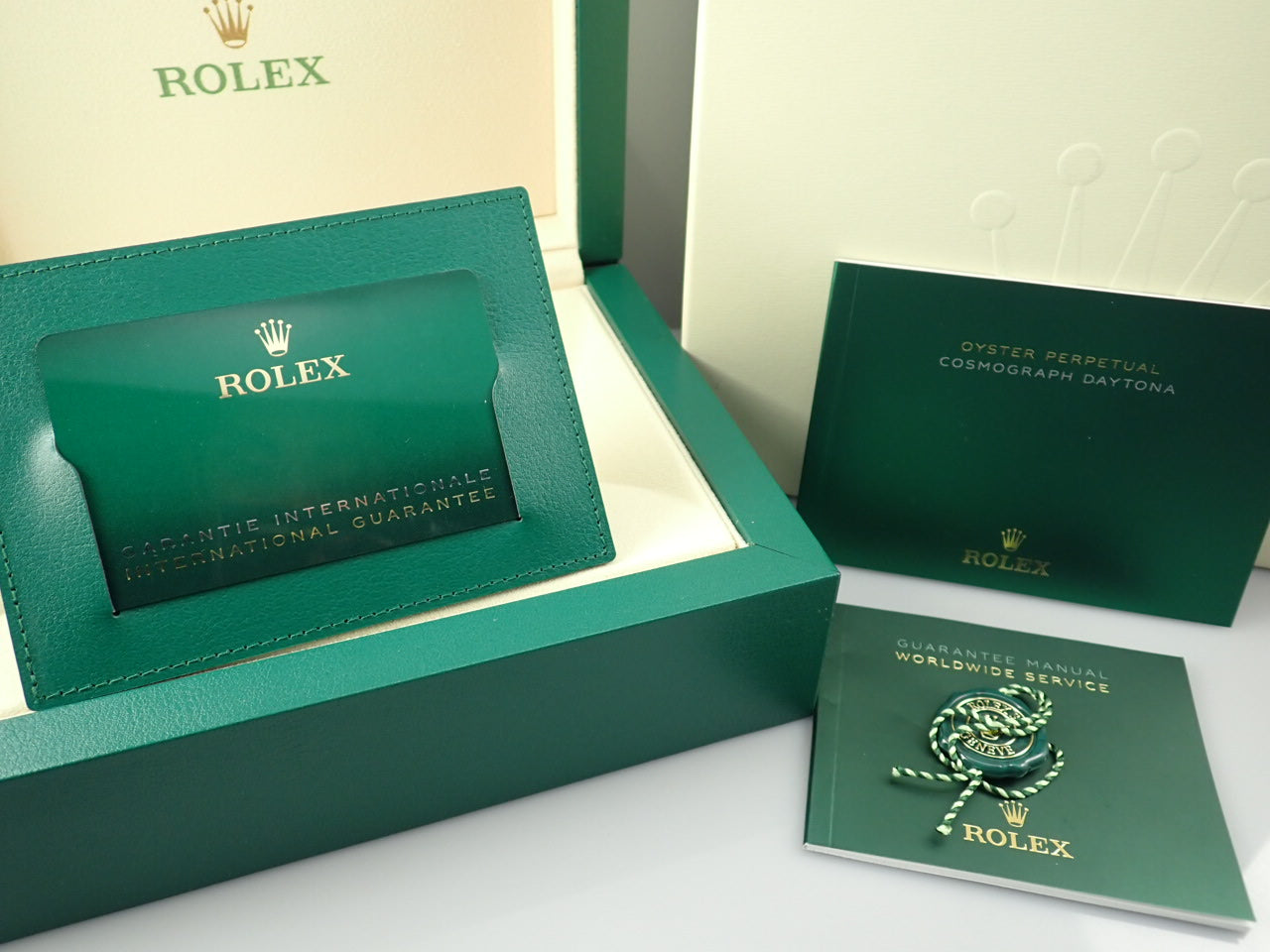 Rolex Daytona &lt;Warranty box etc.&gt;