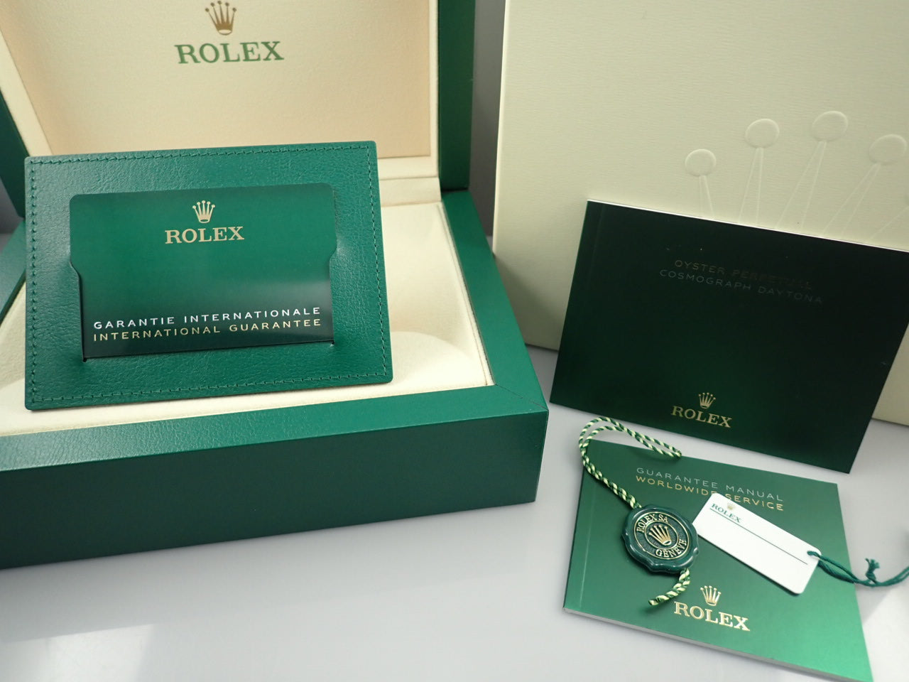 Rolex Daytona &lt;Warranty box etc.&gt;