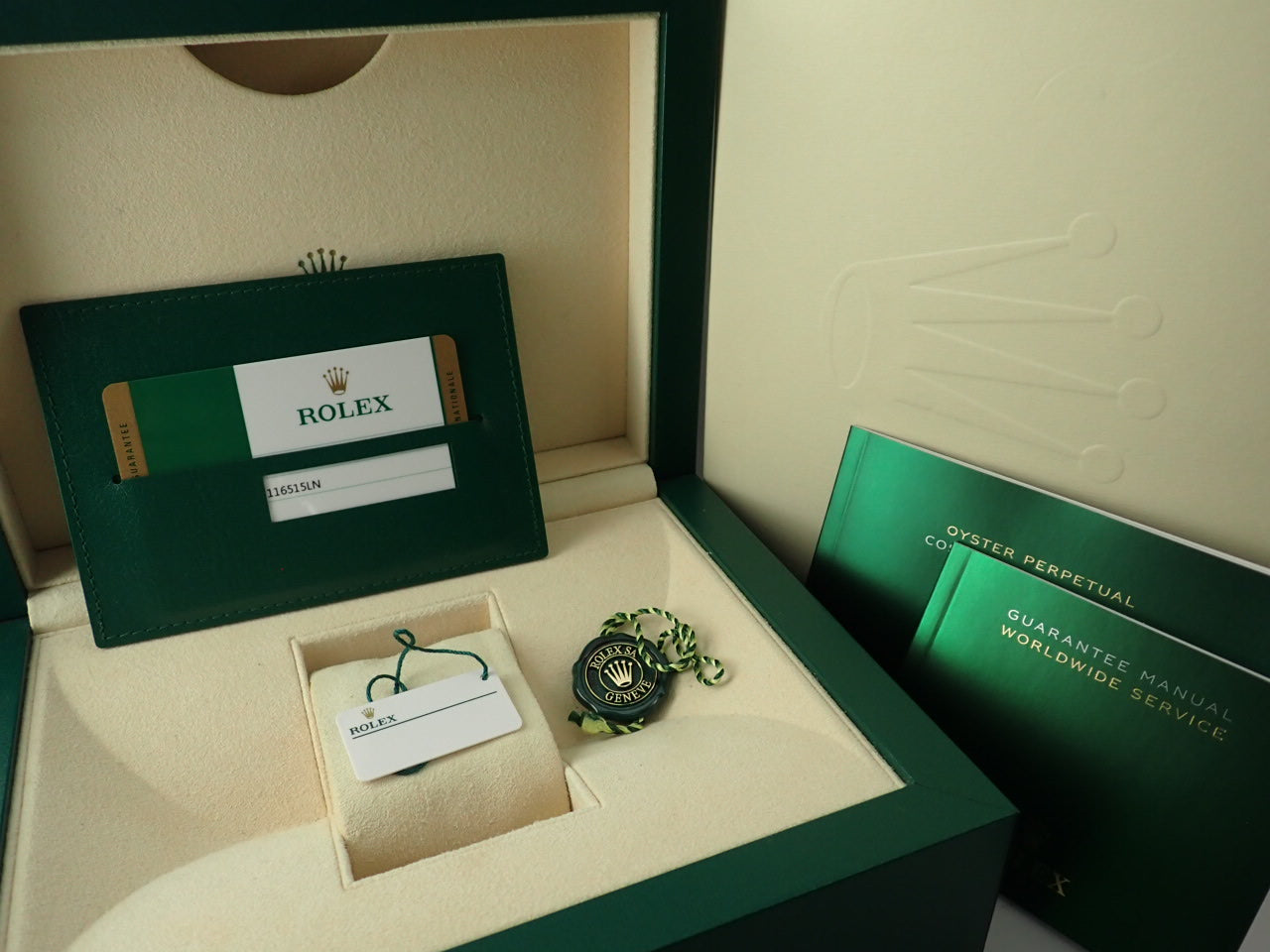 Rolex Daytona &lt;Warranty, Box, etc.&gt;