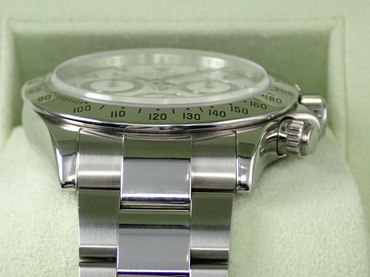ロレックス デイトナ Ref.116520 ホワイト文字盤 中古 5AKLLCZW