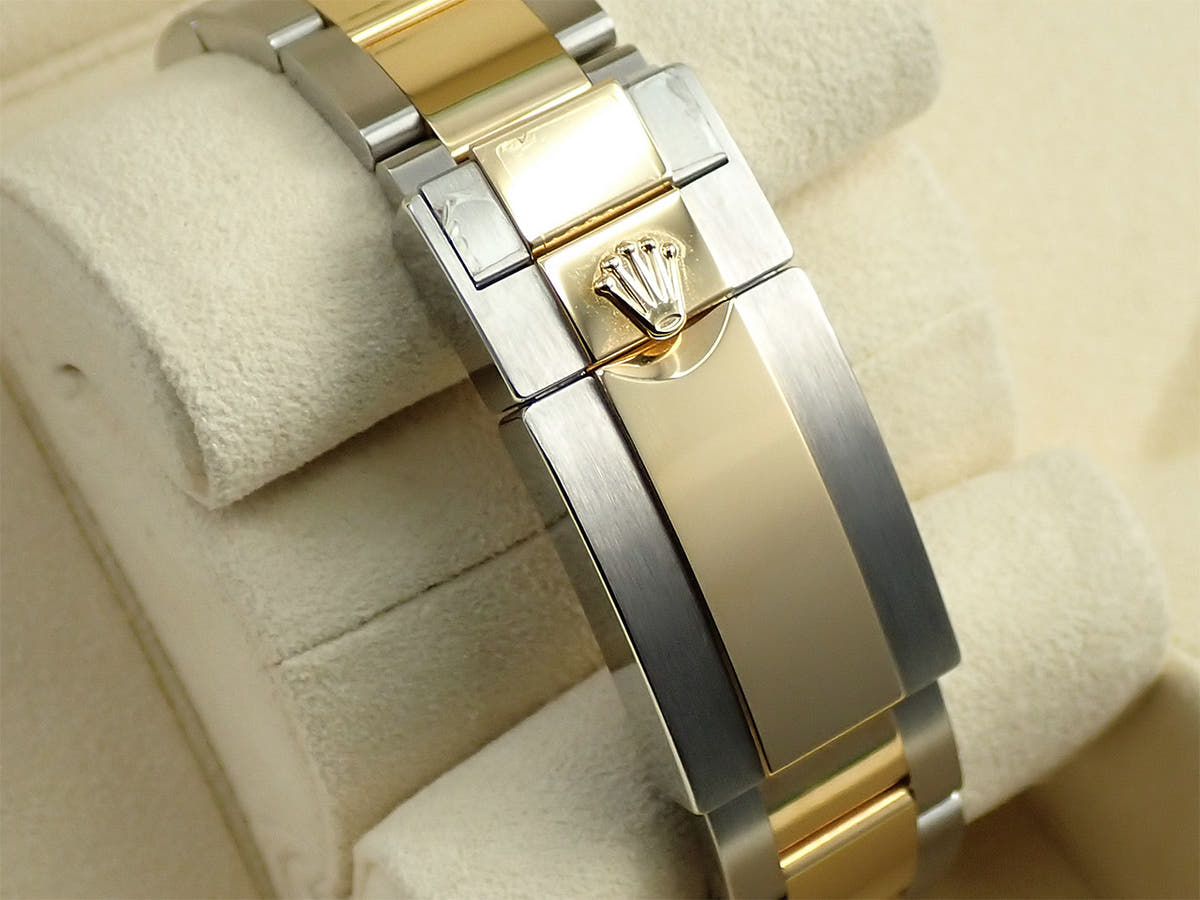 ロレックス デイトナ Ref.116523 シャンパン文字盤 中古 J8023173