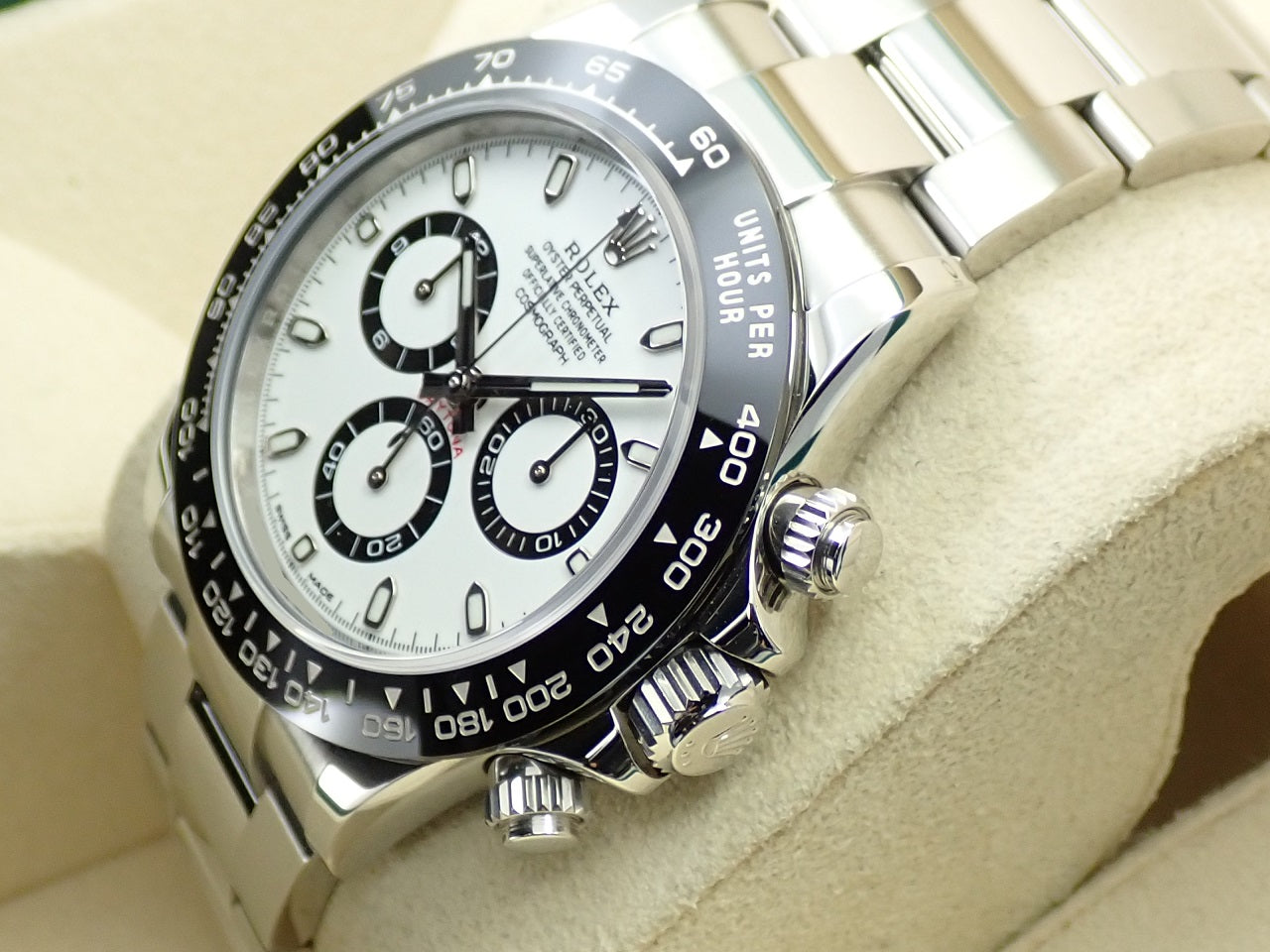 Rolex Daytona &lt;Warranty and Box&gt;