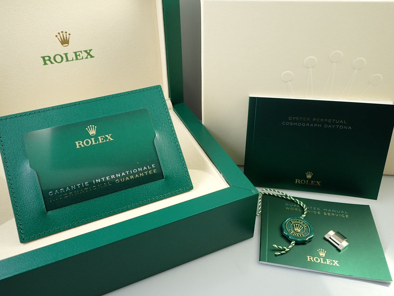 Rolex Daytona &lt;Warranty, Box, etc.&gt;