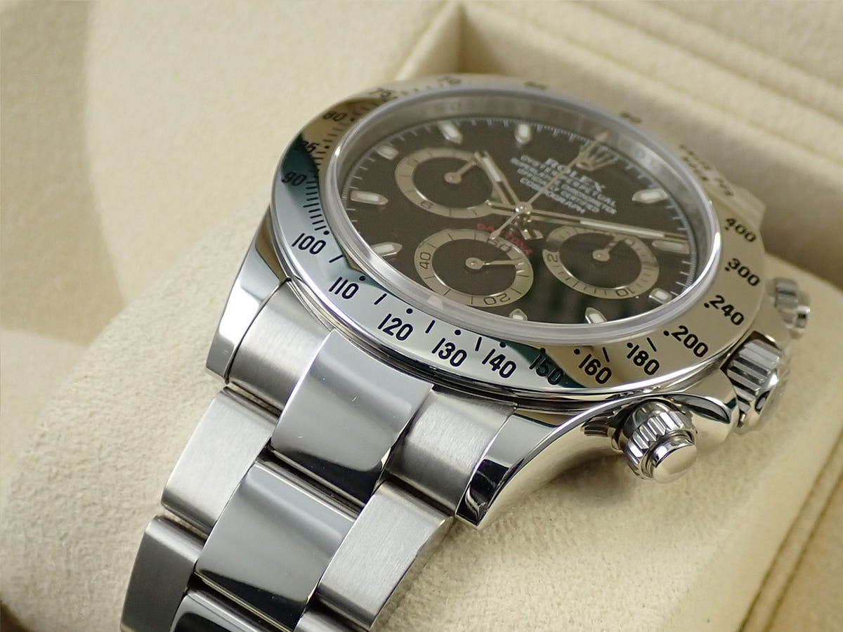 ロレックス デイトナ Ref.116520 ブラック文字盤 中古 95F14VSR