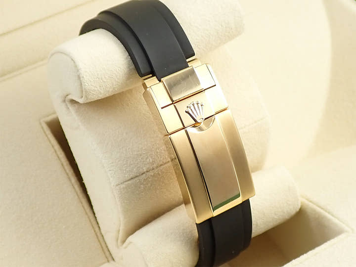 ロレックス デイトナ Ref.116518LNNG イエローゴールド ホワイトシェルx8Pダイヤ文字盤