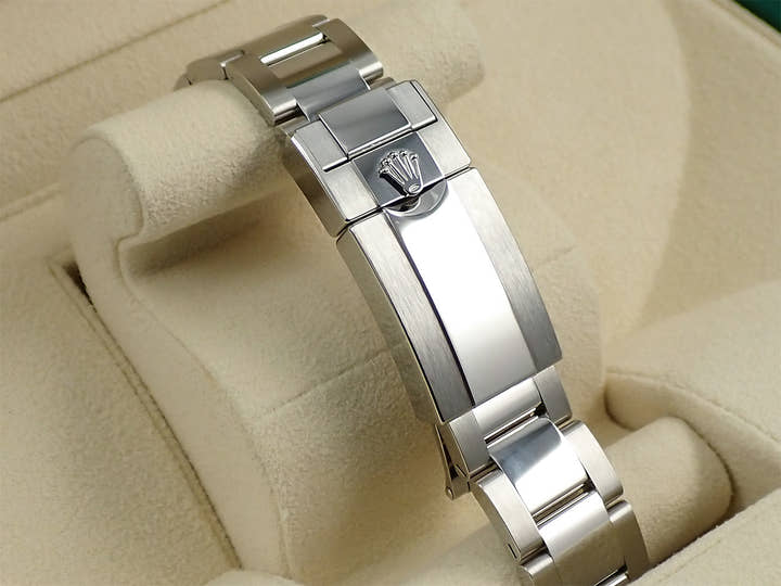 Rolex Daytona <Warranty, Box, etc.>