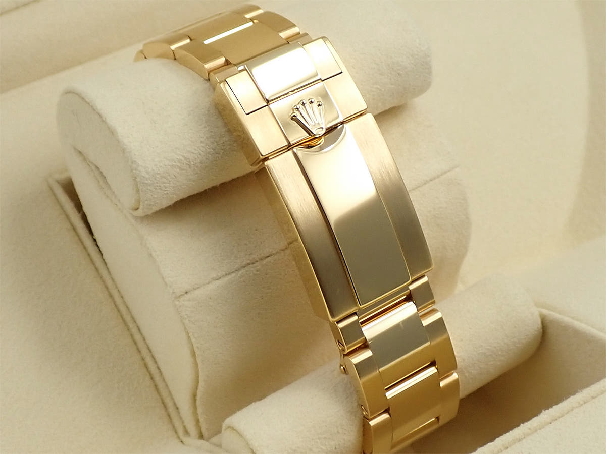 ロレックス デイトナ Ref.116508 グリーン文字盤 中古 JUZTUY8X