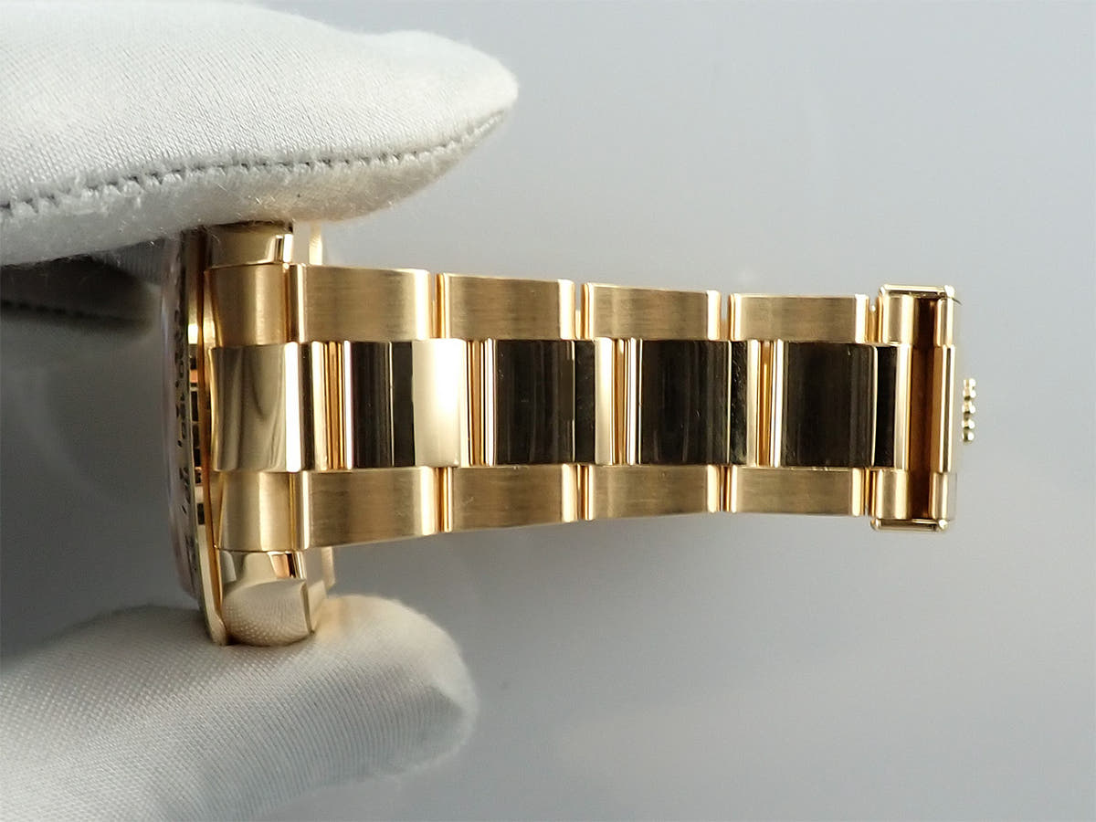 ロレックス デイトナ Ref.116508 グリーン文字盤 中古 JUZTUY8X