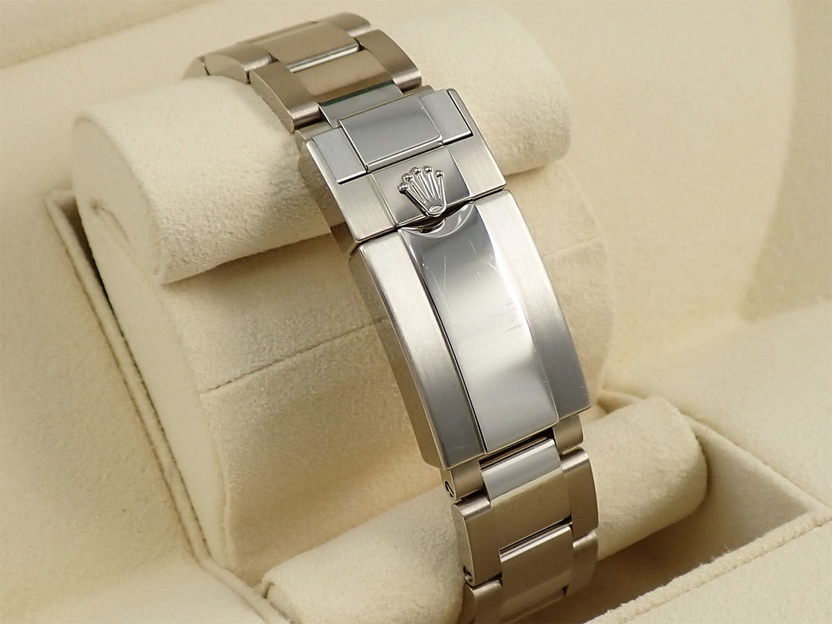 ロレックス デイトナ Ref.116509 ブルー文字盤 中古 H89R56C9