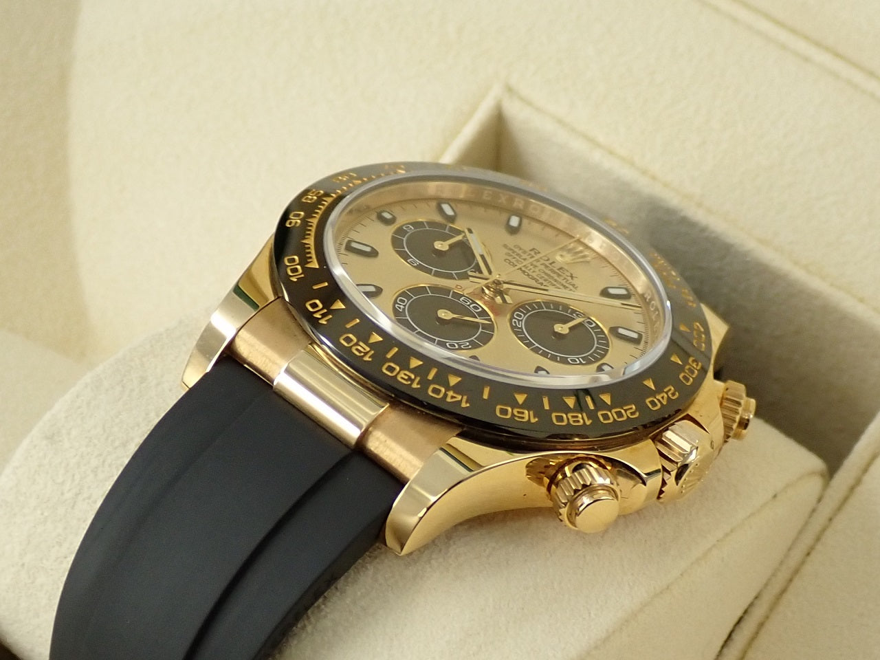 Rolex Daytona &lt;Warranty, Box, etc.&gt;