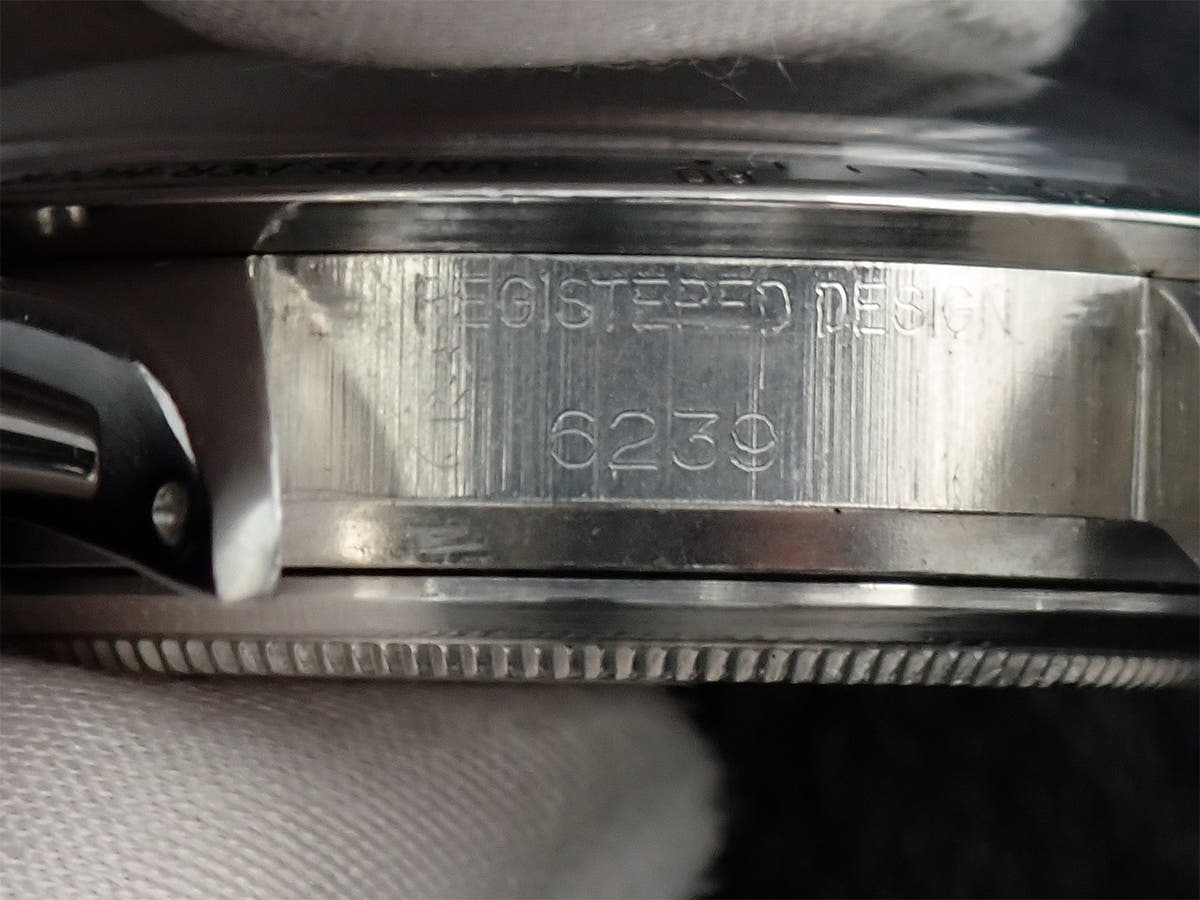 ロレックス デイトナ Ref.6239 ブラック文字盤 中古 23Z7SVAX