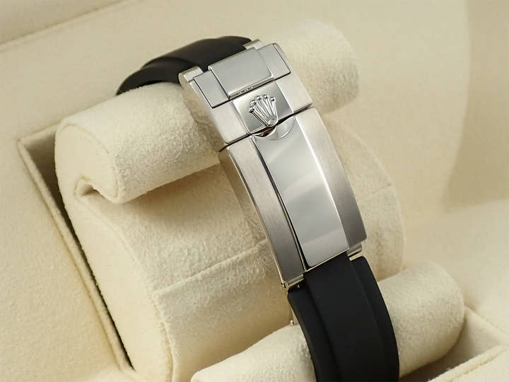 Rolex Daytona <Warranty, Box, etc.>