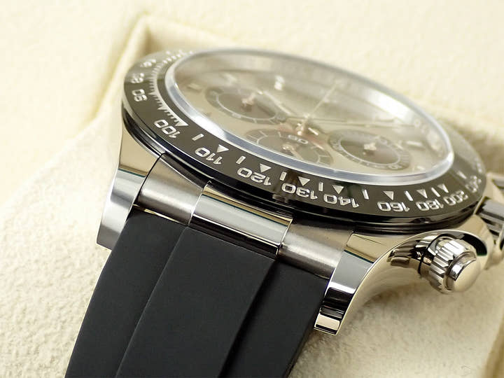 Rolex Daytona <Warranty, Box, etc.>